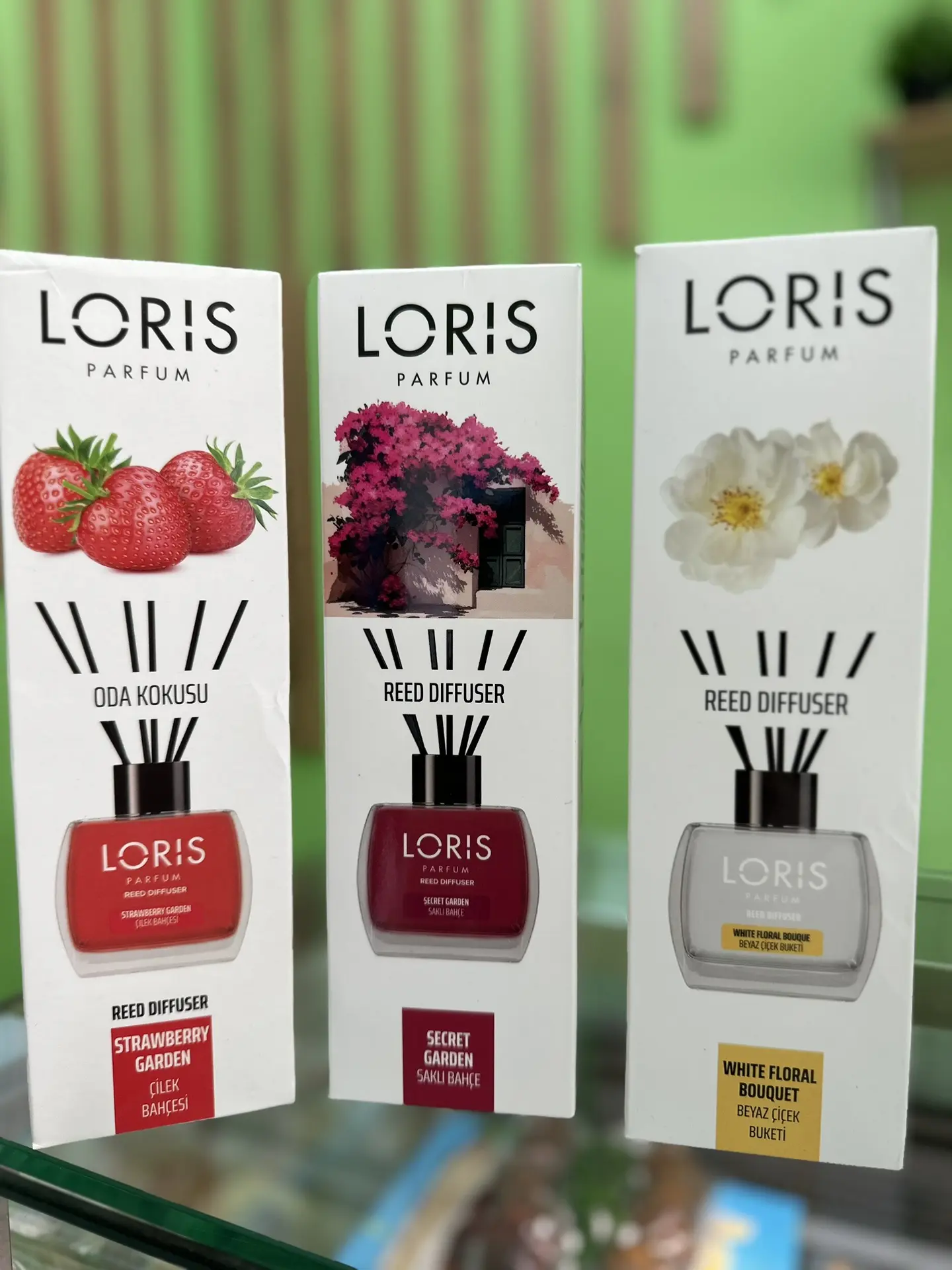 Диффузор Loris Strawberry Garden